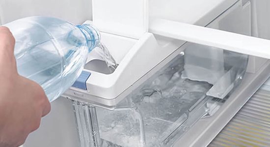 cách sửa tủ lạnh hitachi không bơm nước làm đá